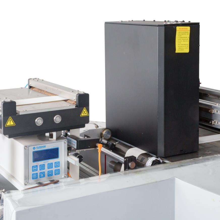 Impresora de inyección de tinta de alta velocidad UV Dod Piezo para películas de plástico DOT MATRIX Códigos de impresión