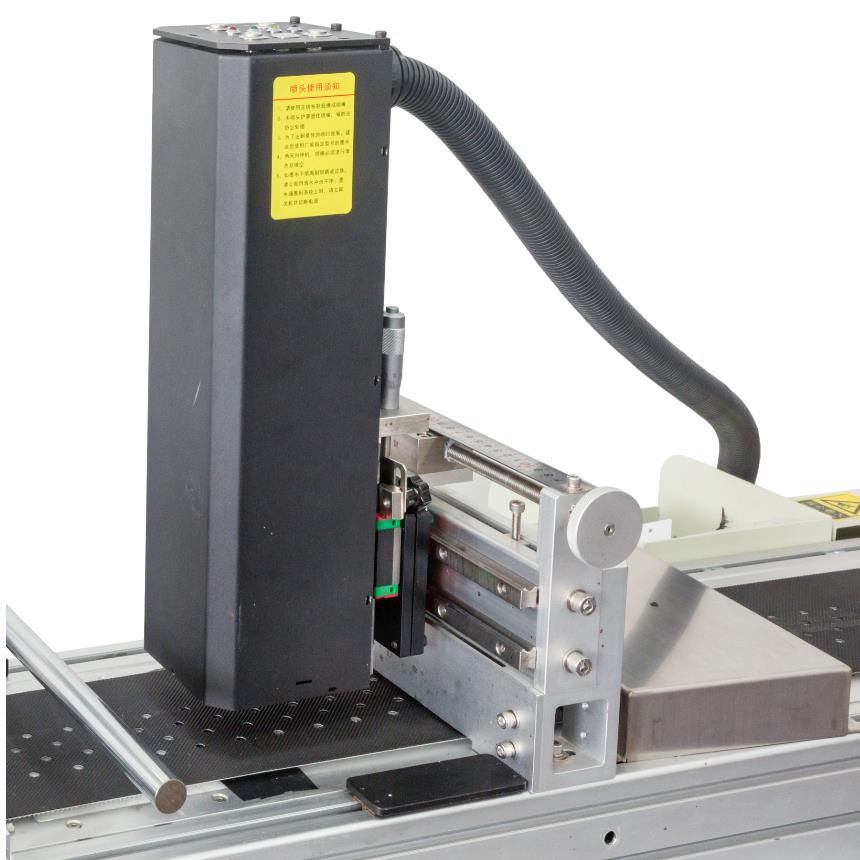 Impresora de inyección de tinta de alta velocidad UV Dod Piezo para películas de plástico DOT MATRIX Códigos de impresión
